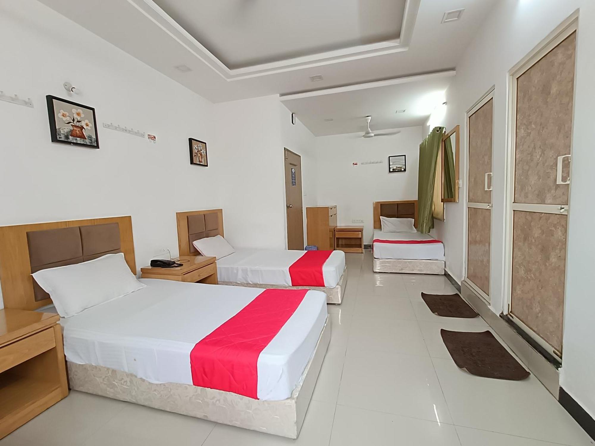 Stay Guru Usha Residency Bhuj Dış mekan fotoğraf